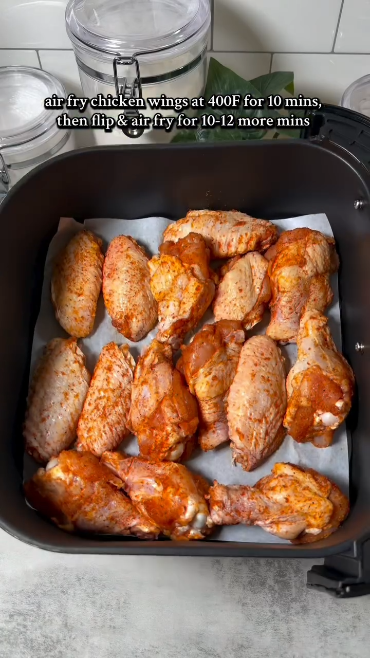 The Ultimate Airfryer Bacon COOKBOOK 250 Amazing Recipes